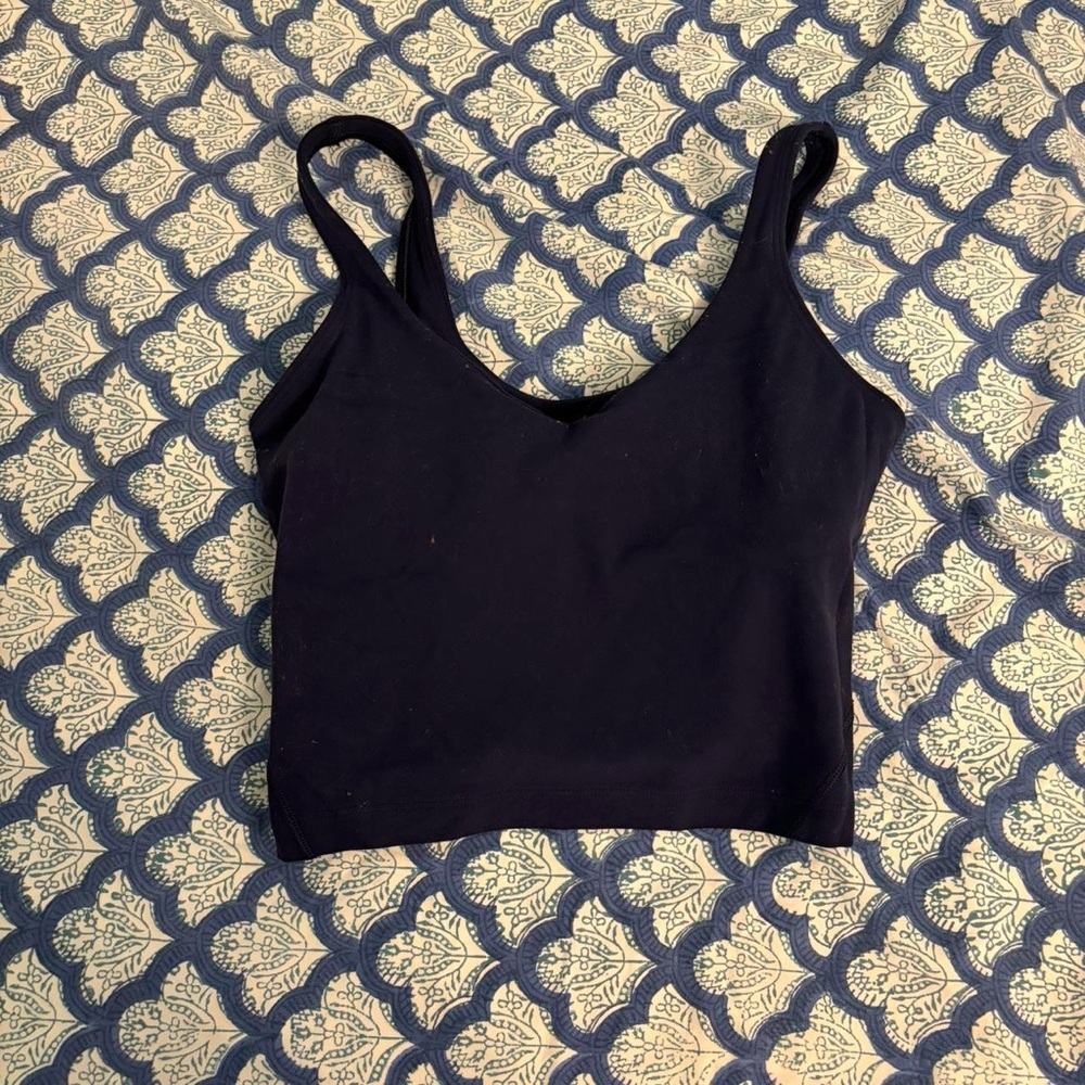 navy cropped lululemon align tank